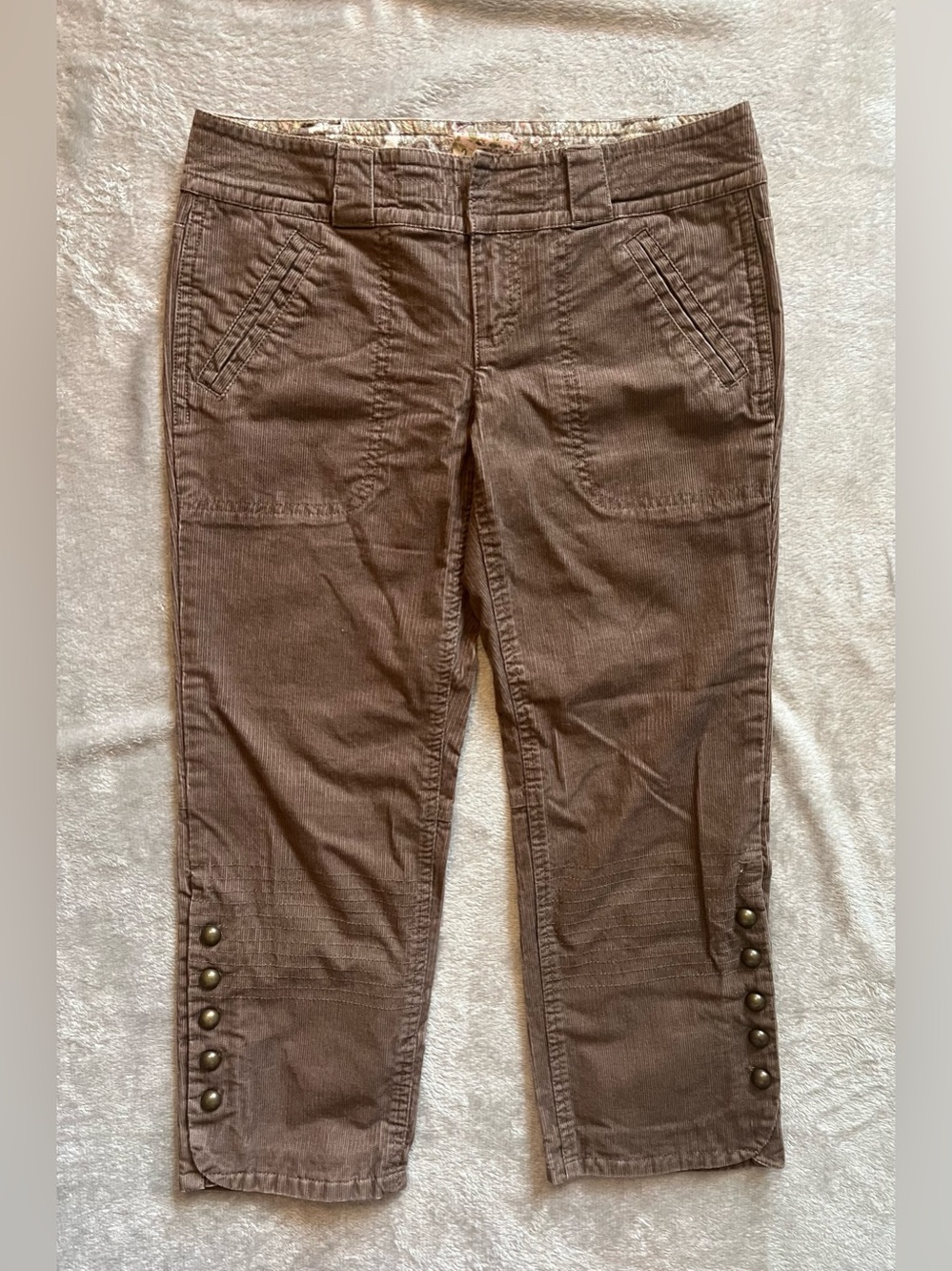 Free People Women’s Size 2 Brown Corduroy Cropped Pants